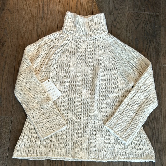 NWT Khaite Klimpt Turtleneck - Picture 2 of 8